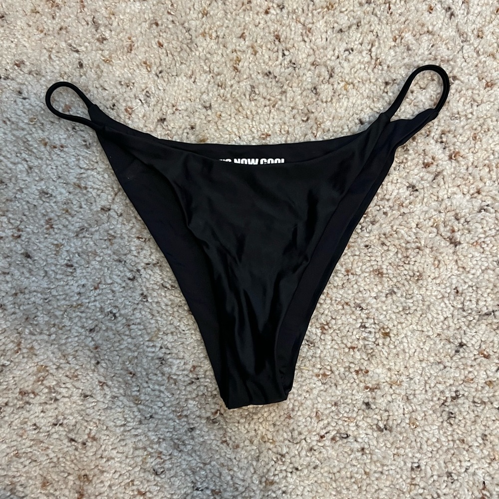 It’s now cool bikini string bottom- size medium